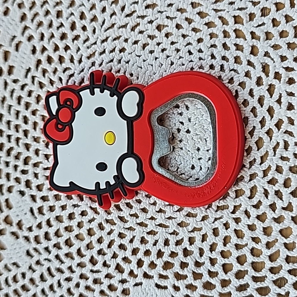 Hello Kitty Bottle opener Magnet Red New